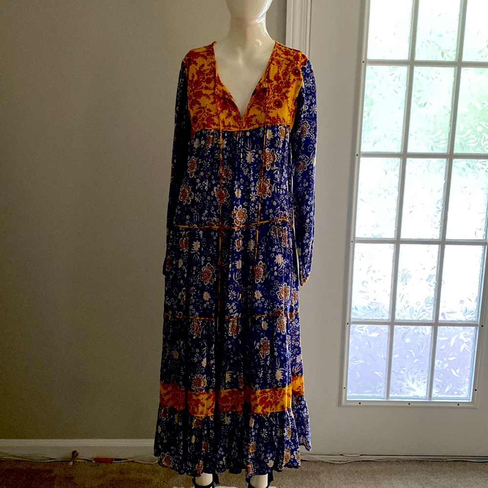 Zara dress size XS very light